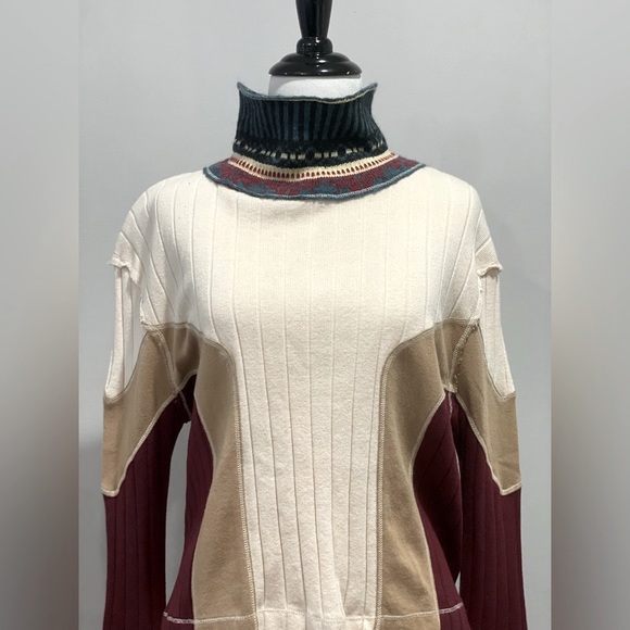 FREE PEOPLE Turtleneck Cropped Sweater - Picture 6 of 6